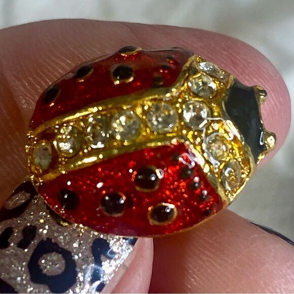 Vintage Ladybug Brooch Lapel Pin Elegant Enameled with Rhinestone Detail - Picture 6 of 6